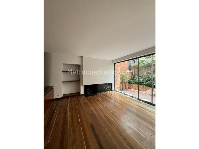 Apartaestudio En Venta, Chico - Imagen 1